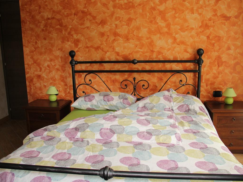 Agriturismo Il Sorriso Dei Figli Argegno Rom bilde