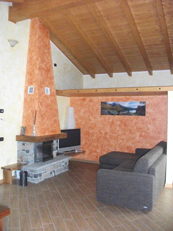Agriturismo Il Sorriso Dei Figli Argegno Rom bilde